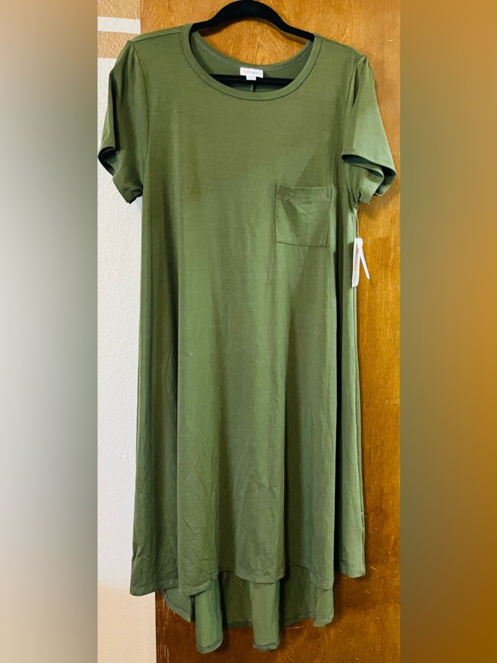 LuLaRoe Carly Green Pocket T-Shirt Dress